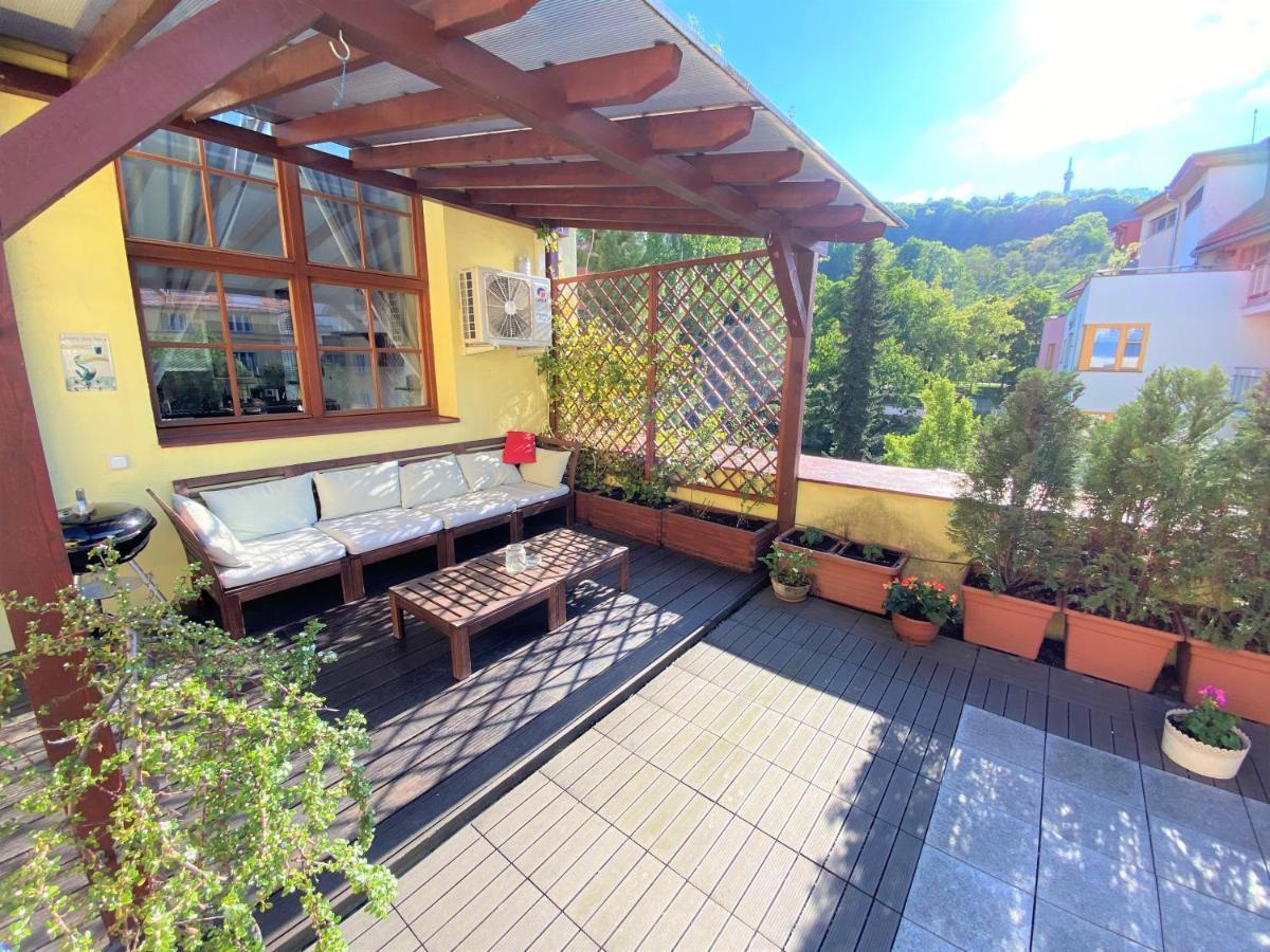 Black Eagle Apartments Prague Luaran gambar