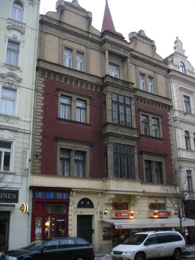 Black Eagle Apartments Prague Luaran gambar